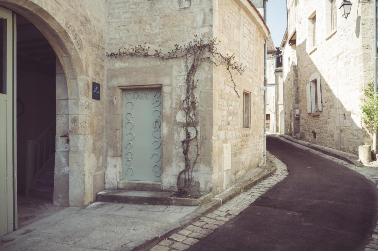 Maison Paul & Gabrielle Chablis Exteriör bild